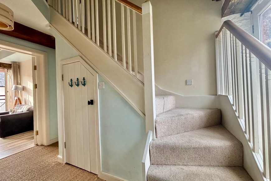 Harbour Village, Daniels Sail Loft Harbour Village, TR10