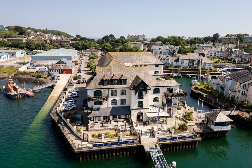 Challenger Quay, Falmouth, TR11