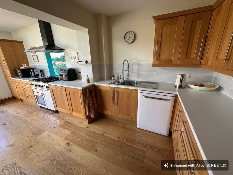 Polmennor Road, Falmouth, TR11