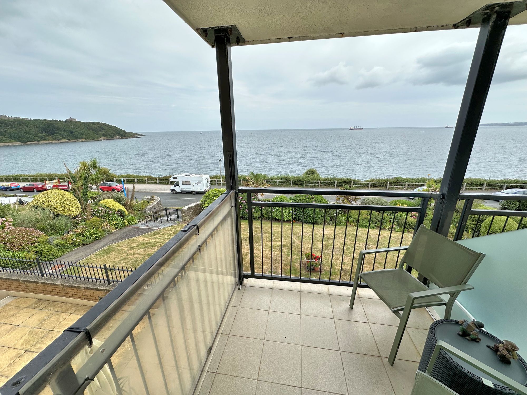 Emslie Road, Carnes Court Emslie Road, TR11