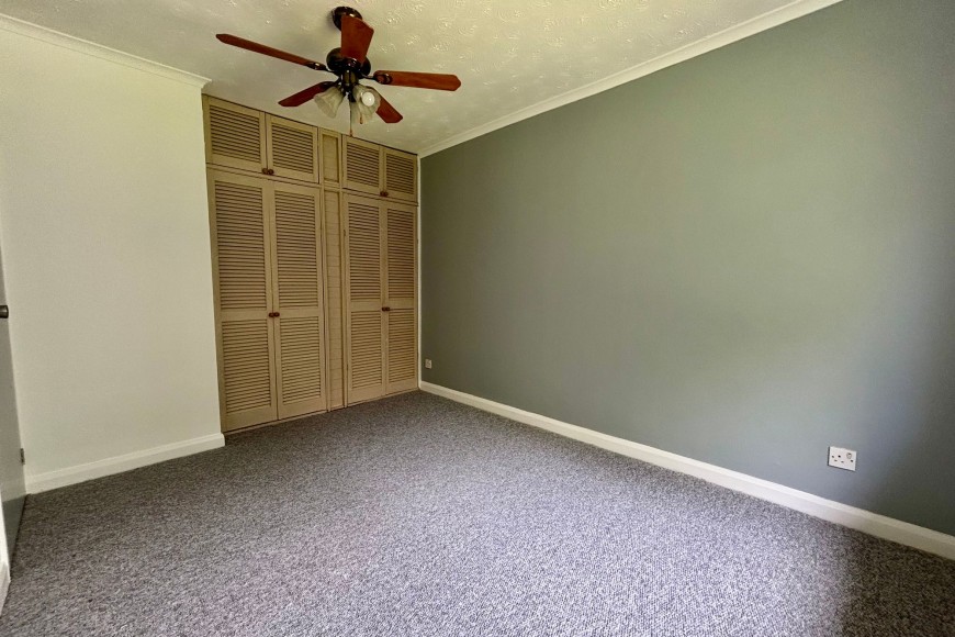 Longfield, Falmouth, TR11