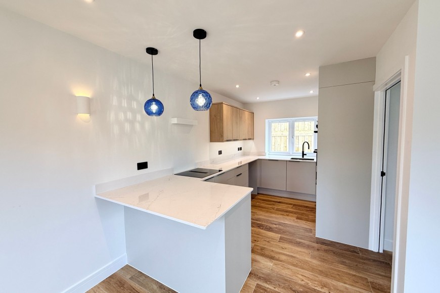 Holly Tree Lane, Penryn, TR10