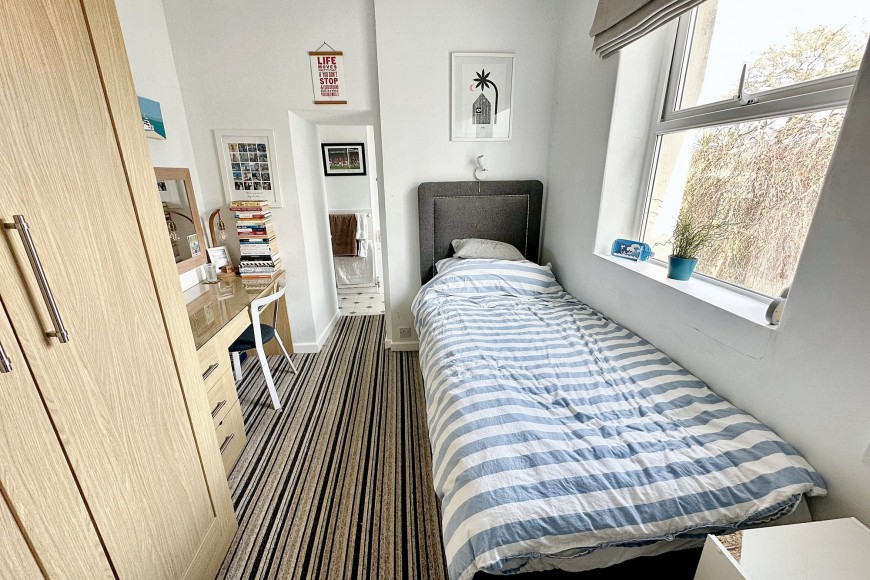 Kimberley Park Road, Falmouth, TR11