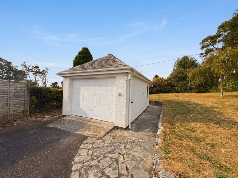 Helford Passage Hill, Mawnan Smith, TR11