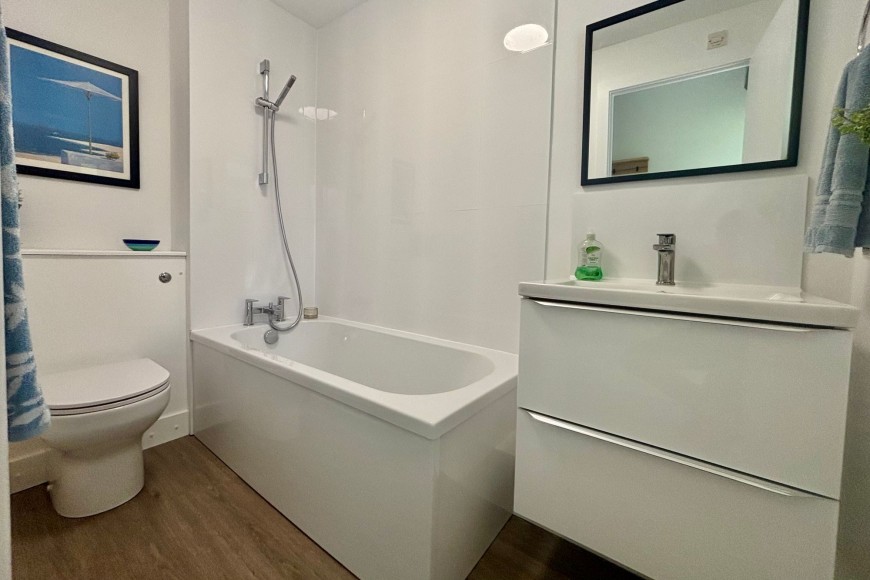 Swanpool, Tremorvah Court, TR11
