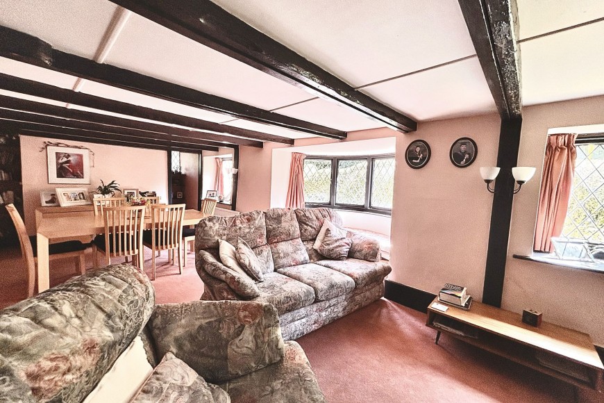 6 Church Road, Mylor, TR11