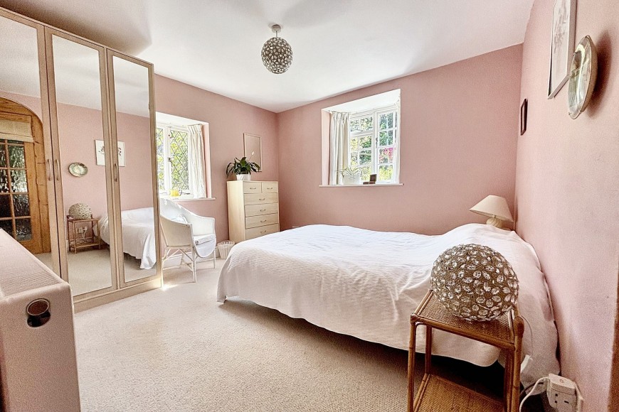 6 Church Road, Mylor, TR11