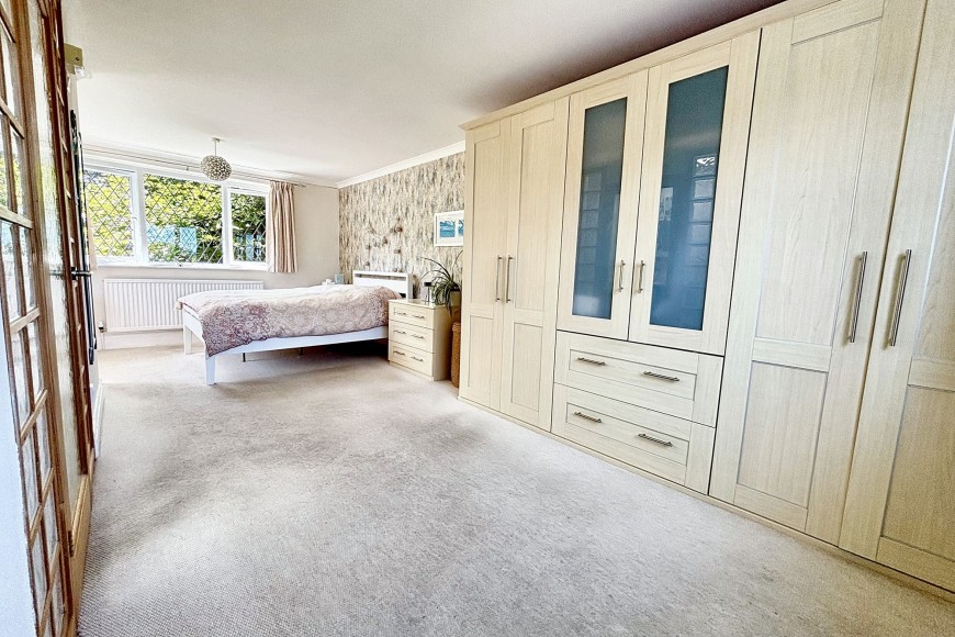 6 Church Road, Mylor, TR11