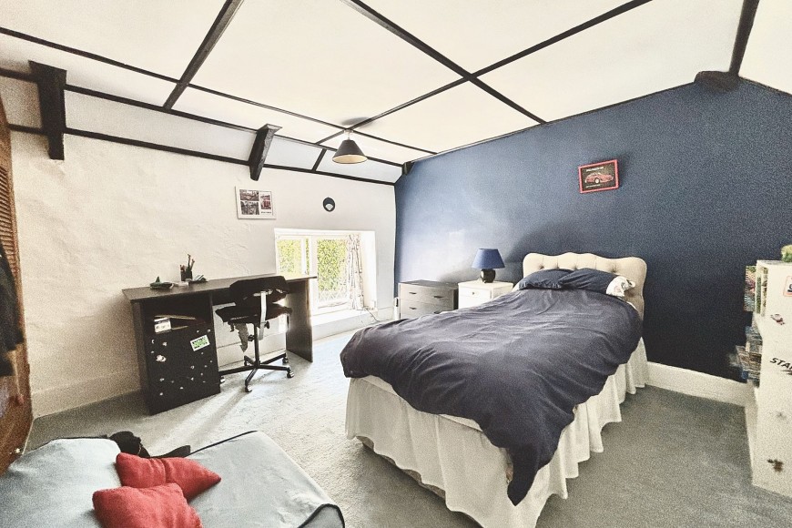 6 Church Road, Mylor, TR11