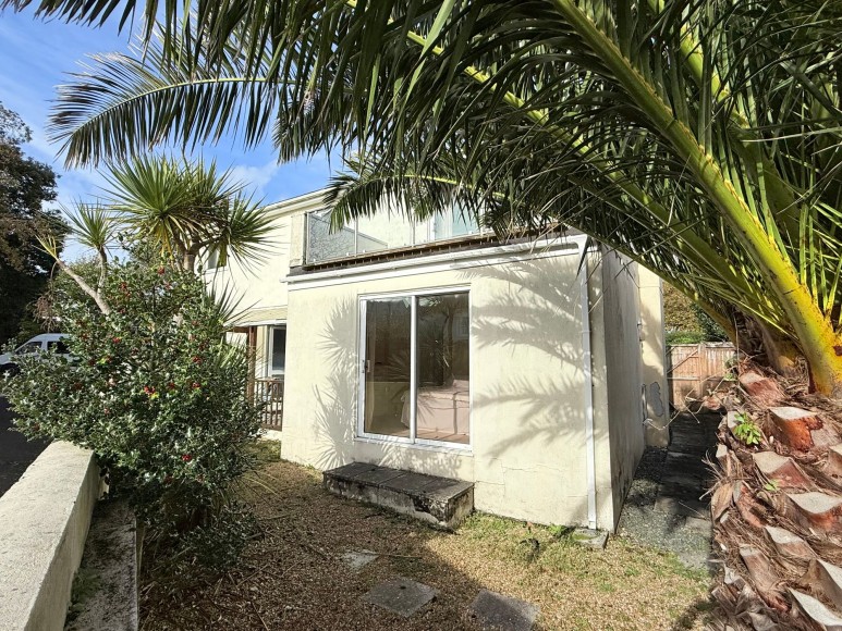 Emslie Road, Falmouth, TR11