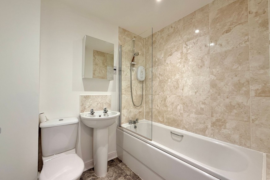Round Ring Gardens, Penryn, TR10