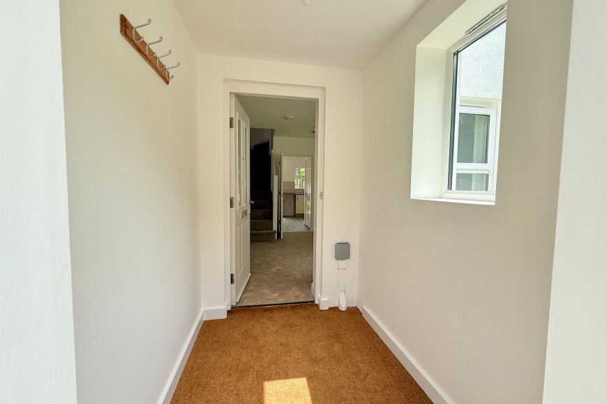 Round Ring Gardens, Penryn, TR10