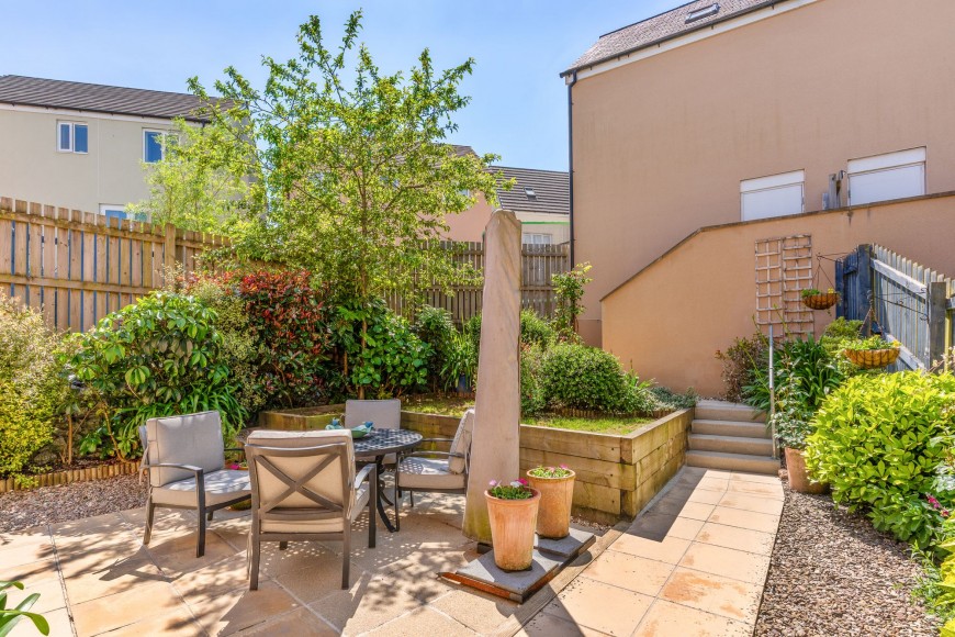 Rosva Morgowr, Falmouth, TR11