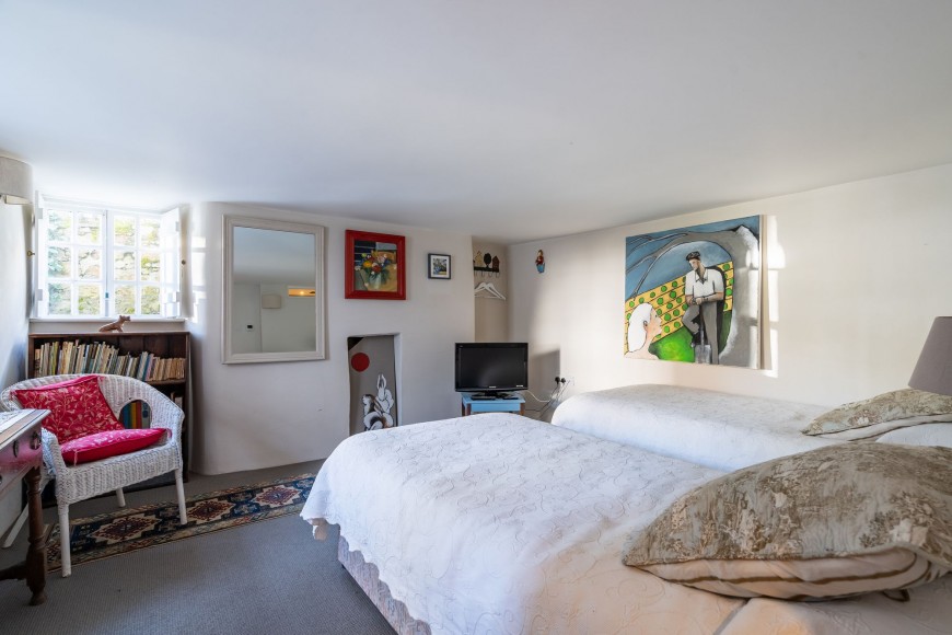 Coventry Road, Flushing, TR11