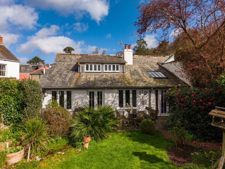 Coventry Road, Flushing, TR11