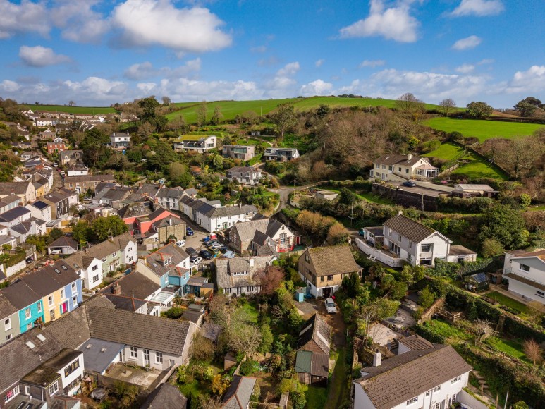 Coventry Road, Flushing, TR11