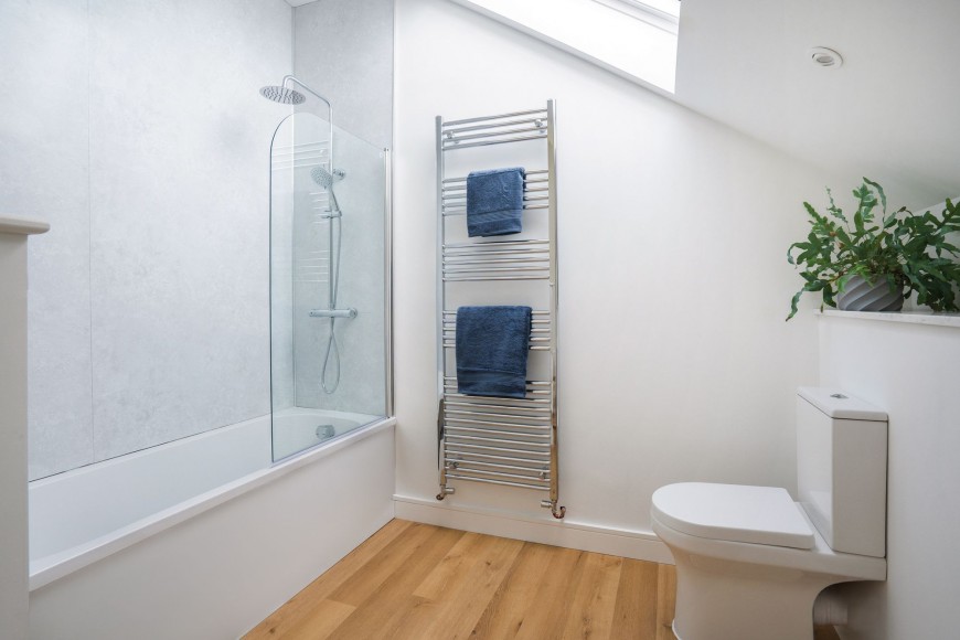 Lower Treluswell, Penryn, TR10