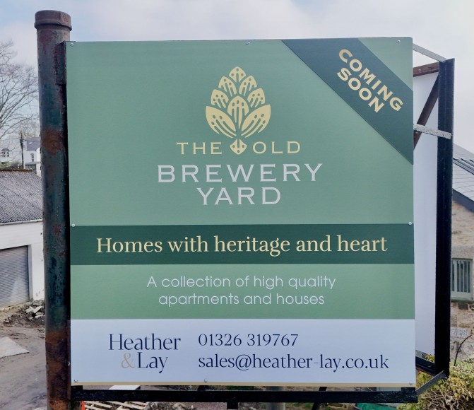 Lower Treluswell, Penryn, TR10