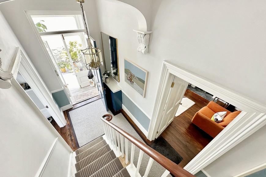 9 Stratton Terrace, Falmouth, TR11