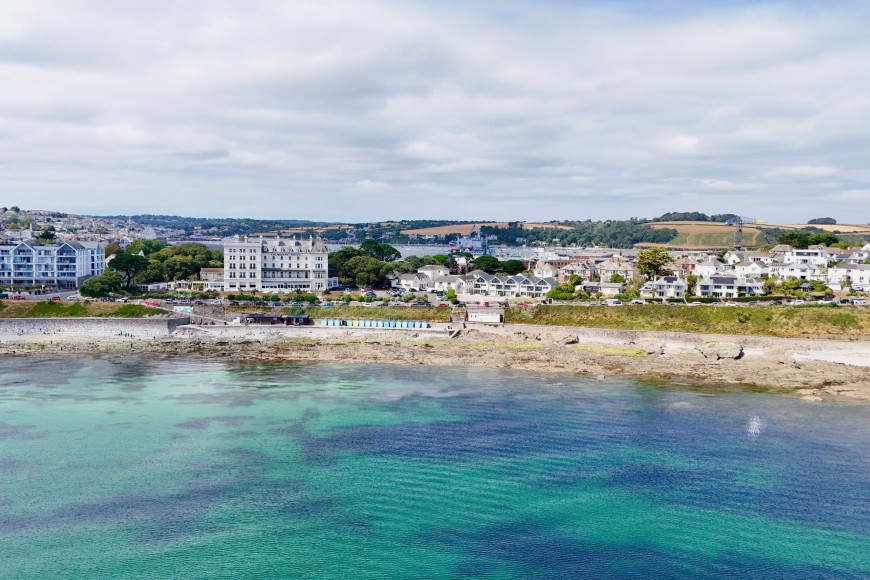 Cliff Road, Falmouth, TR11