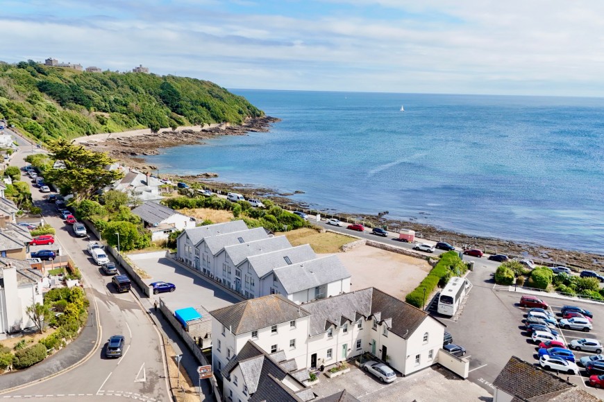 Cliff Road, Falmouth, TR11