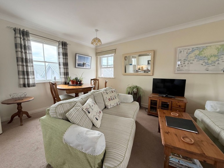 Cliff Road, Falmouth, TR11