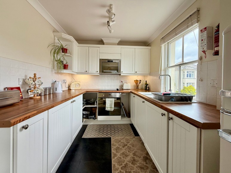 Cliff Road, Falmouth, TR11