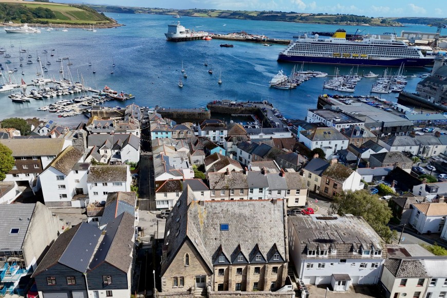 Falmouth, TR11