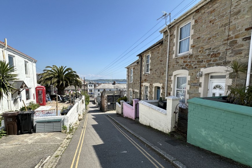 Hulls Lane, Falmouth, TR11