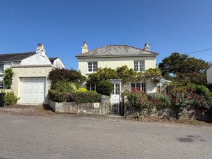 Passage Hill, Mylor, TR11