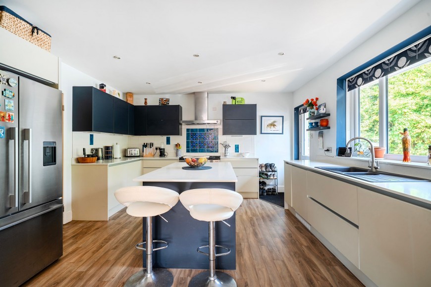 Comfort Road, Mylor Bridge, TR11