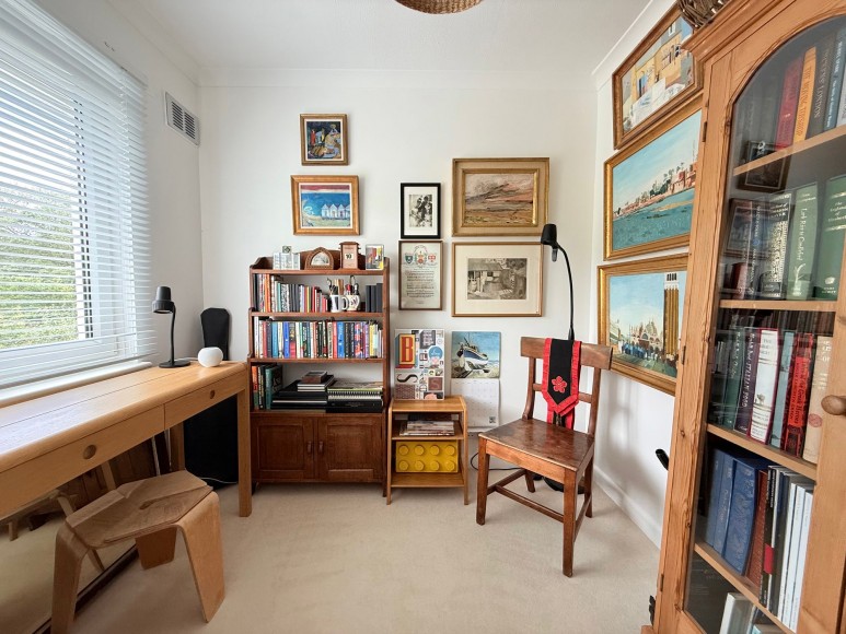 Pennance Road, Falmouth, TR11
