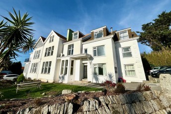 Gyllyngvase Road, Anchorage Apartments Gyllyngvase Road, TR11