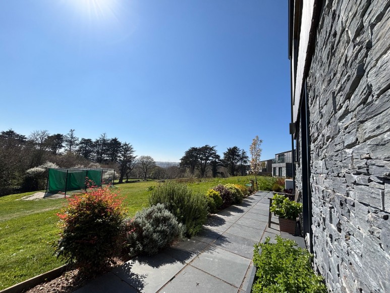 The Green, Goldenbank, TR11