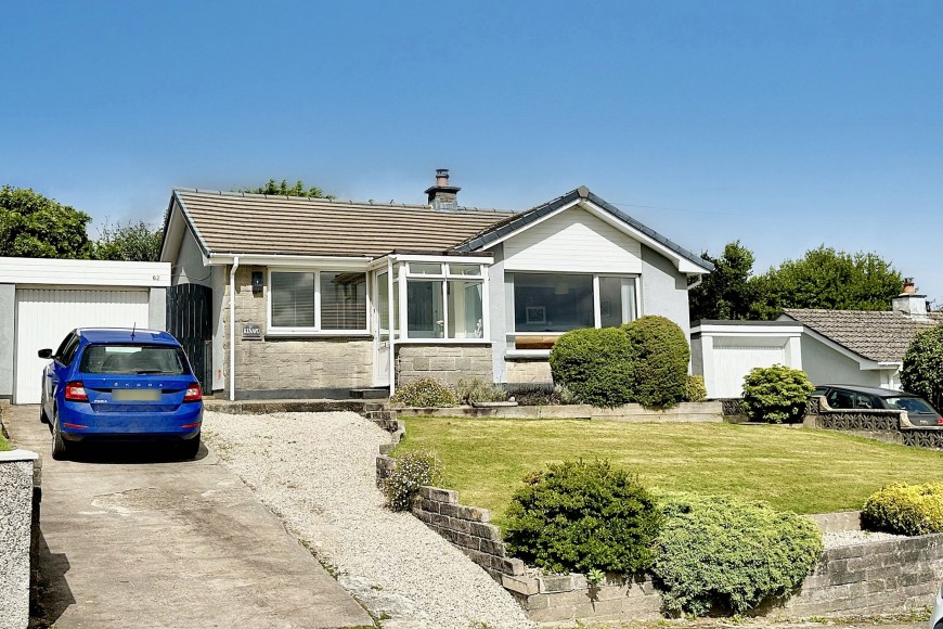 Cunningham Park, Mabe Burnthouse, TR10