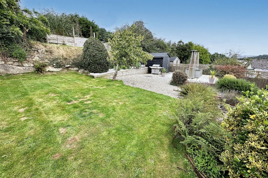 Cunningham Park, Mabe Burnthouse, TR10