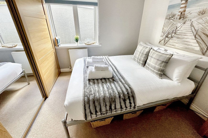 Cunningham Park, Mabe Burnthouse, TR10
