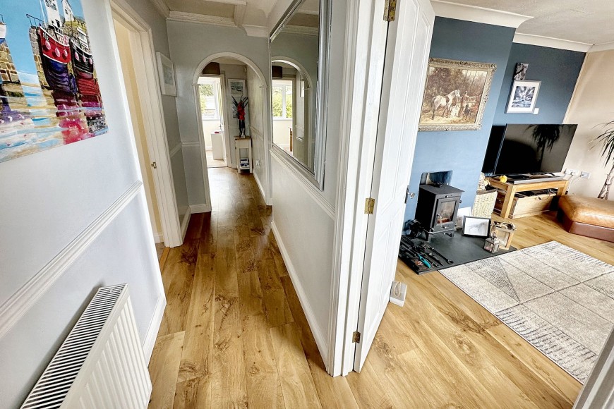 Cunningham Park, Mabe Burnthouse, TR10