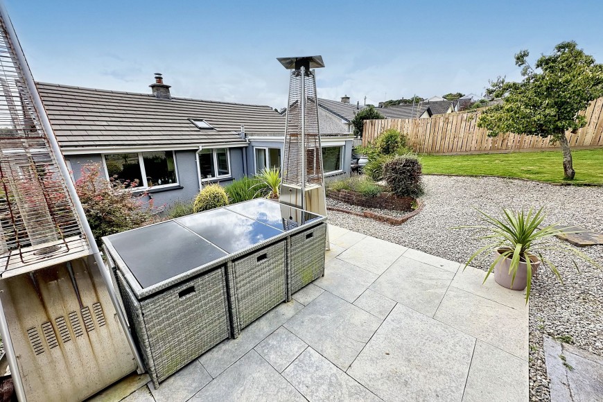 Cunningham Park, Mabe Burnthouse, TR10
