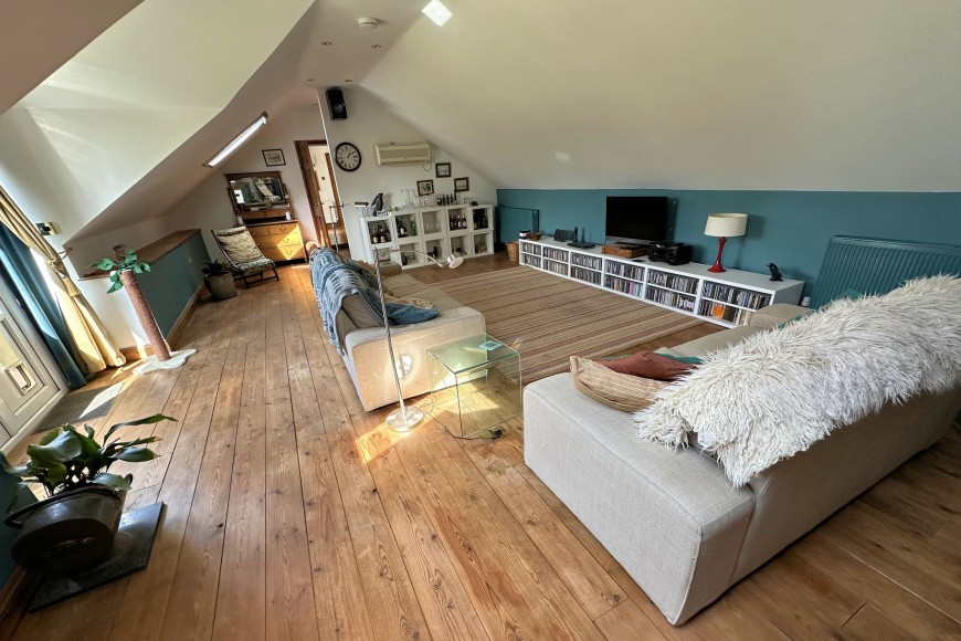 Helston, St. Keverne, TR12