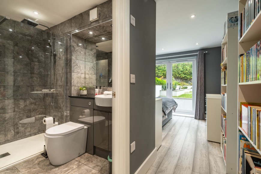 Antron Way, Mabe Burnthouse, TR10