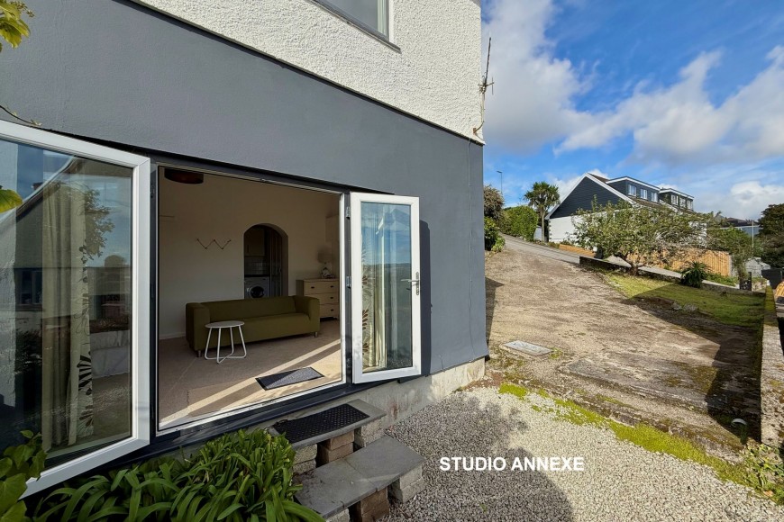 Polsethow, Penryn, TR10