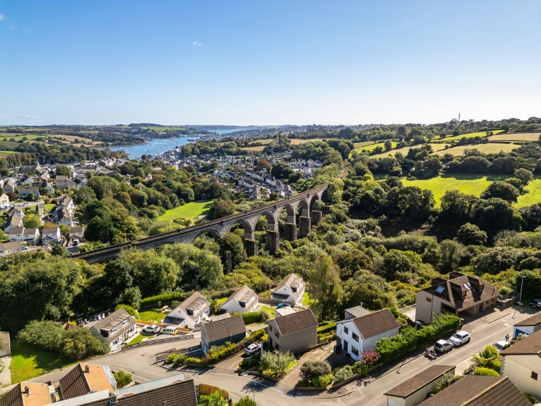 Polsethow, Penryn, TR10