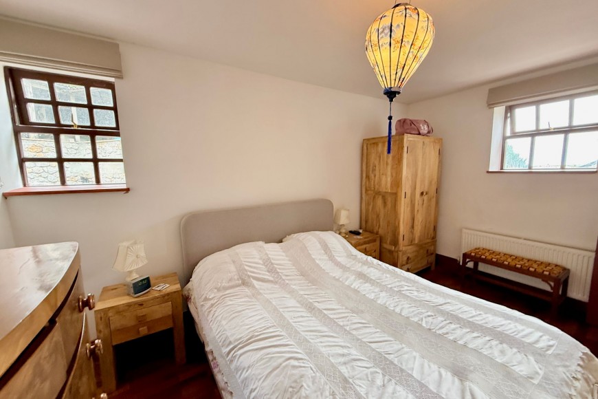 Antron Lane, Mabe Burnthouse, TR10