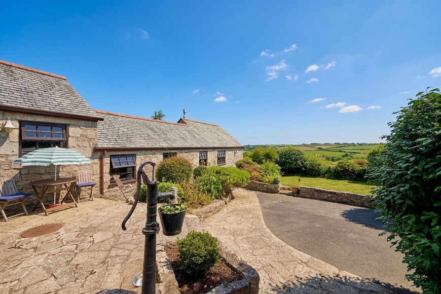 Antron Lane, Mabe Burnthouse, TR10