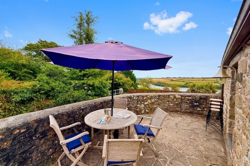 Antron Lane, Mabe Burnthouse, TR10