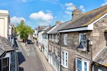 Lower Market Street, Penryn, TR10