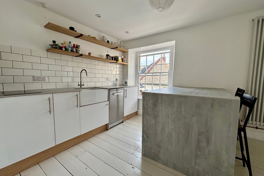 Lower Market Street, Penryn, TR10