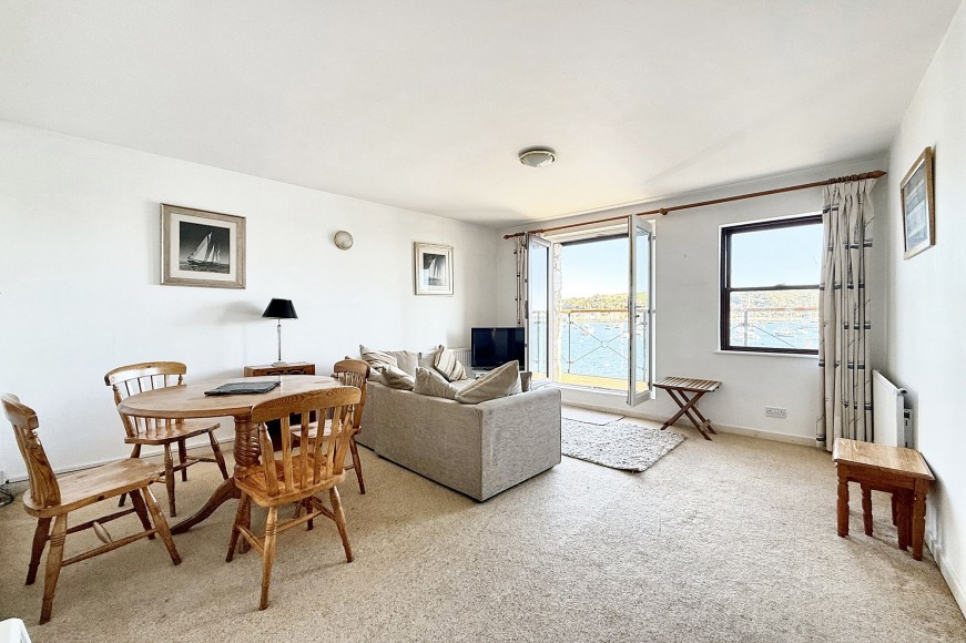 Janes Court, The Packet Quays, TR11